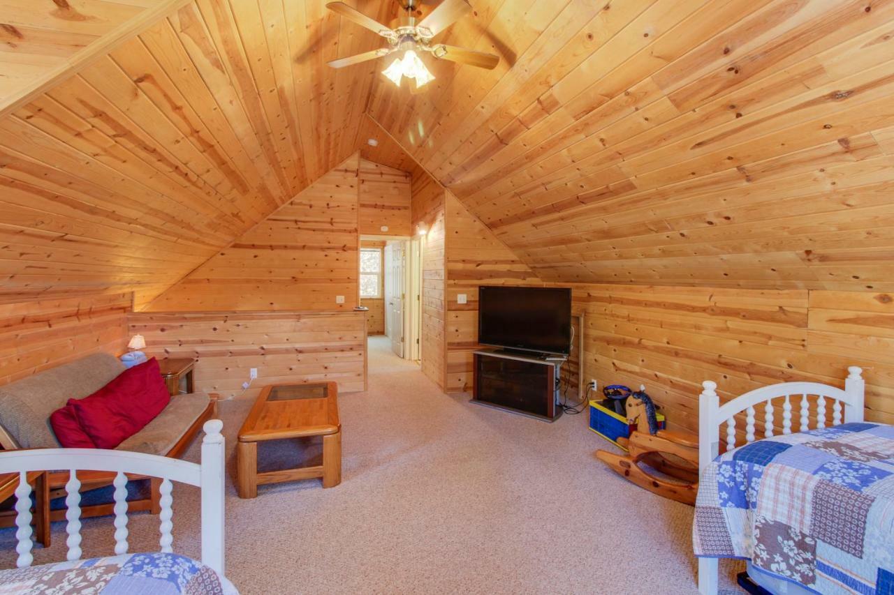 Mountainview Chalet Villa Groveland Exterior photo